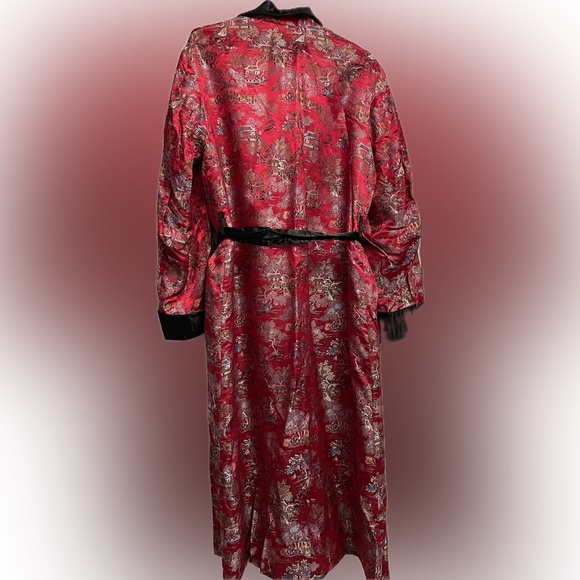 Vintage 1950s Silk Brocade Robe Smoking Jacket - Picture 3 of 6